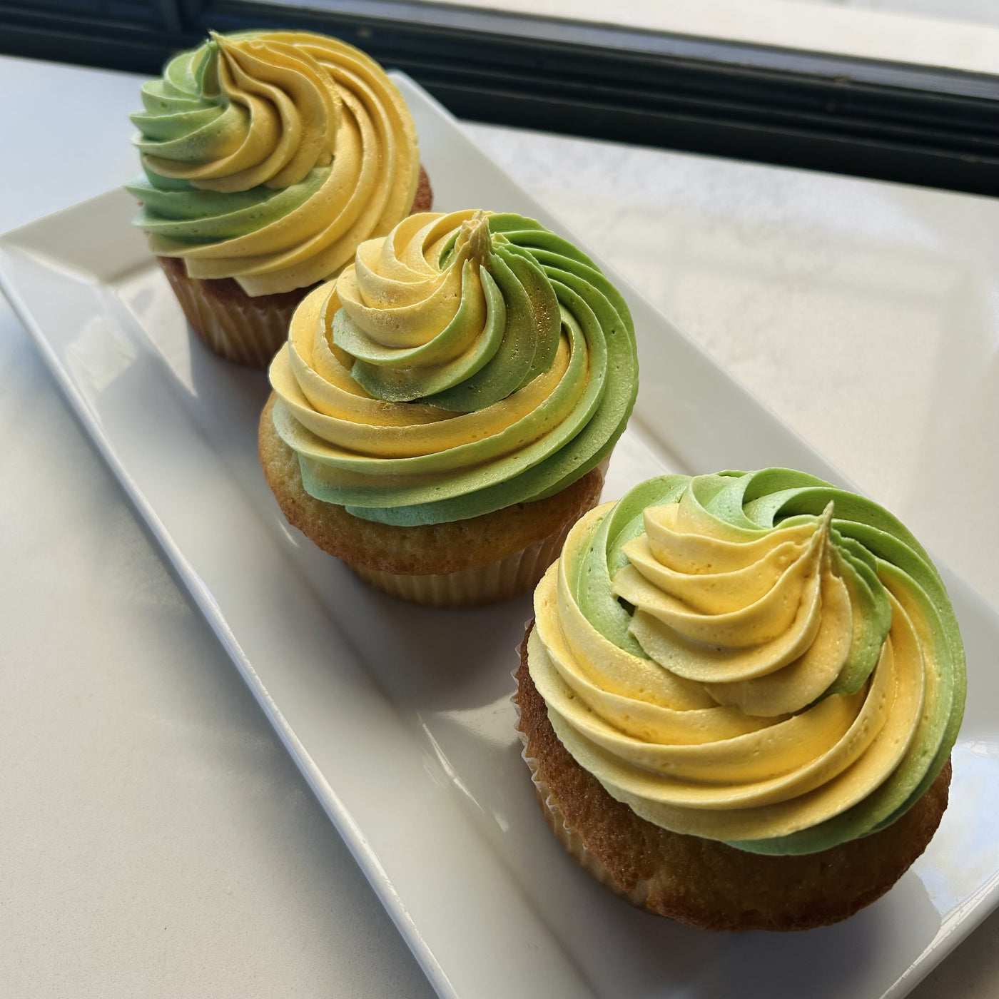 Green & Gold Cupcakes (Half Dozen)