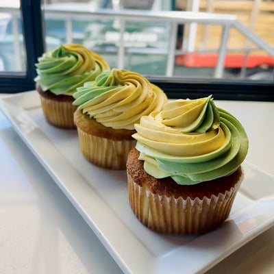 Green & Gold Cupcakes (Half Dozen)