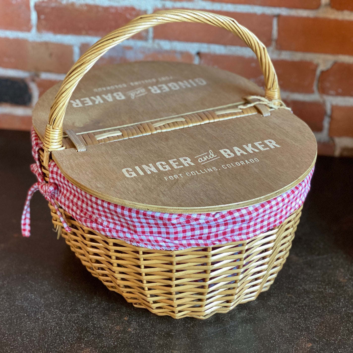 Ginger and Baker Picnic Basket
