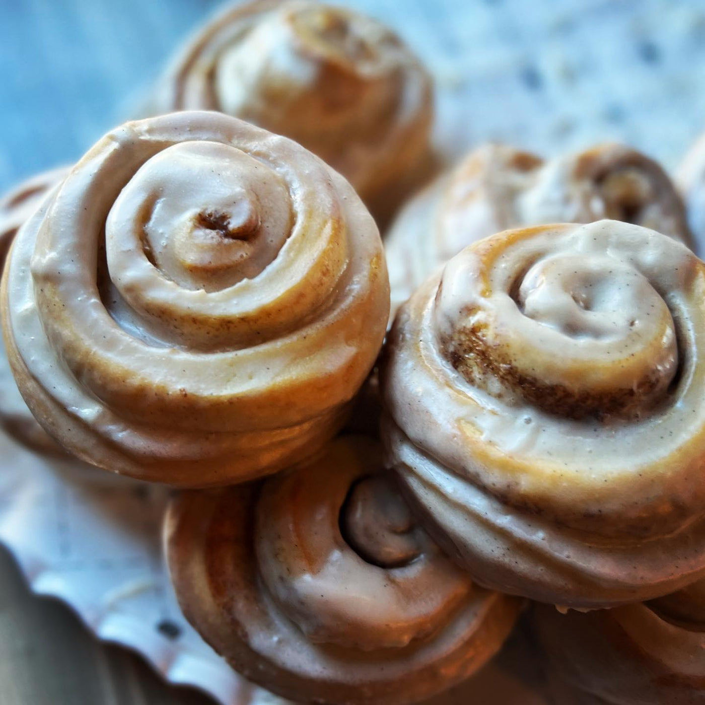 Cinnamon Rolls (Half Dozen)